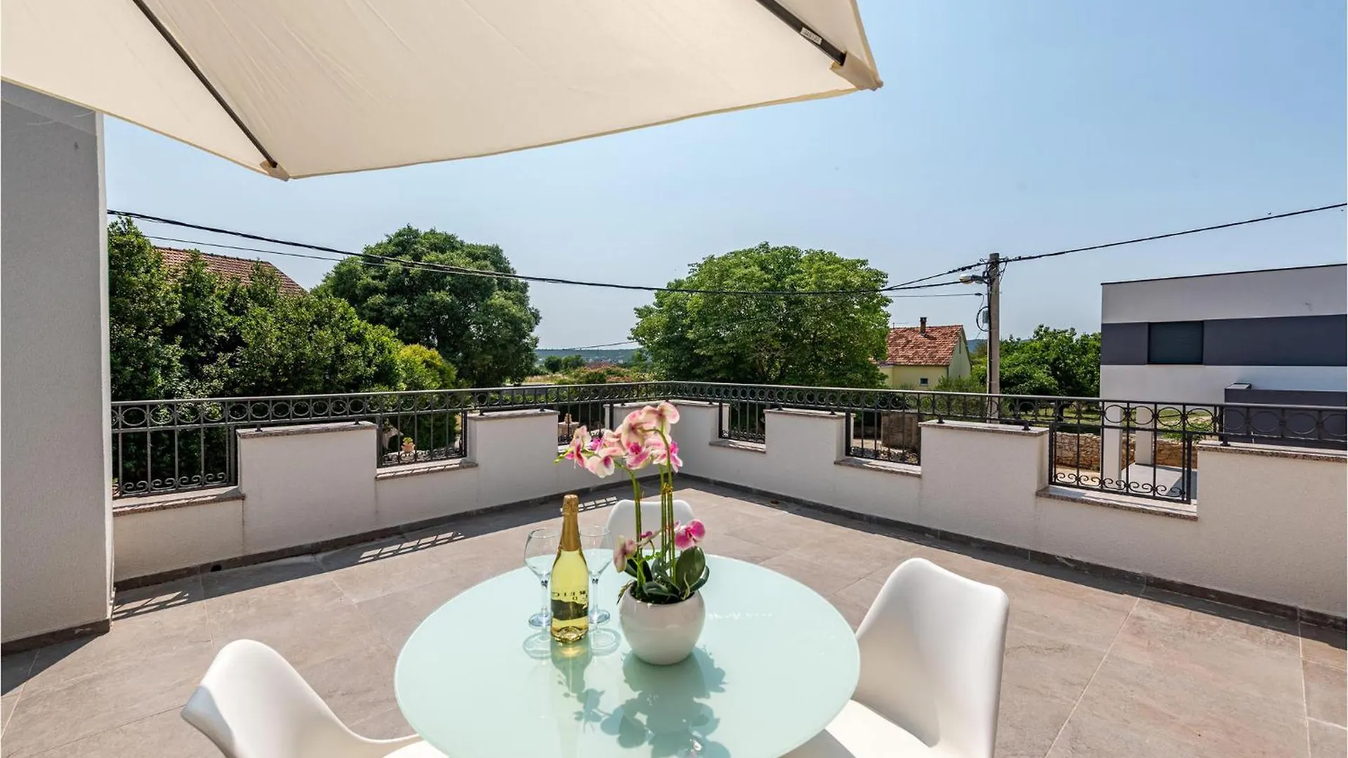 Awesome Home In Rastane Gornje With Wifi Gorica